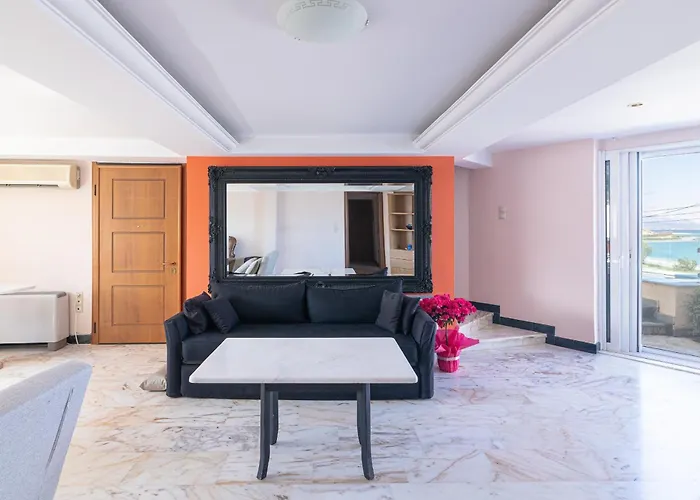 Livas Seaside Family Apartament Corinth