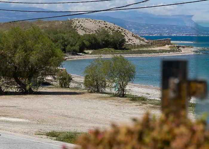 Livas Seaside Family *